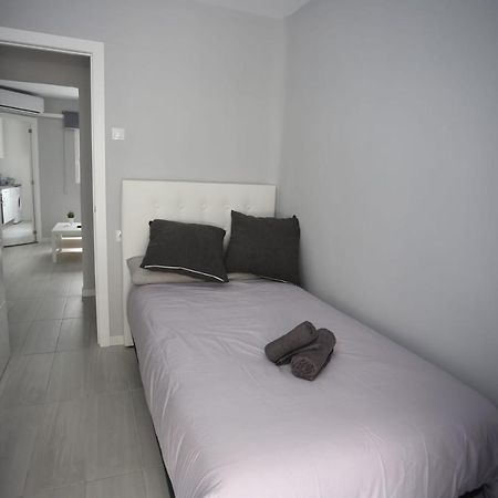 Apartamentos Navas Gam อาลิกันเต ภายนอก รูปภาพ