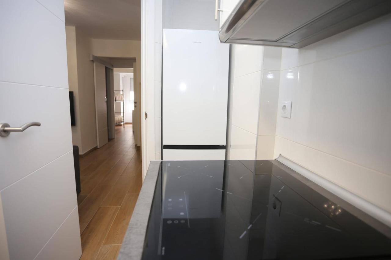 Apartamentos Navas Gam อาลิกันเต ภายนอก รูปภาพ