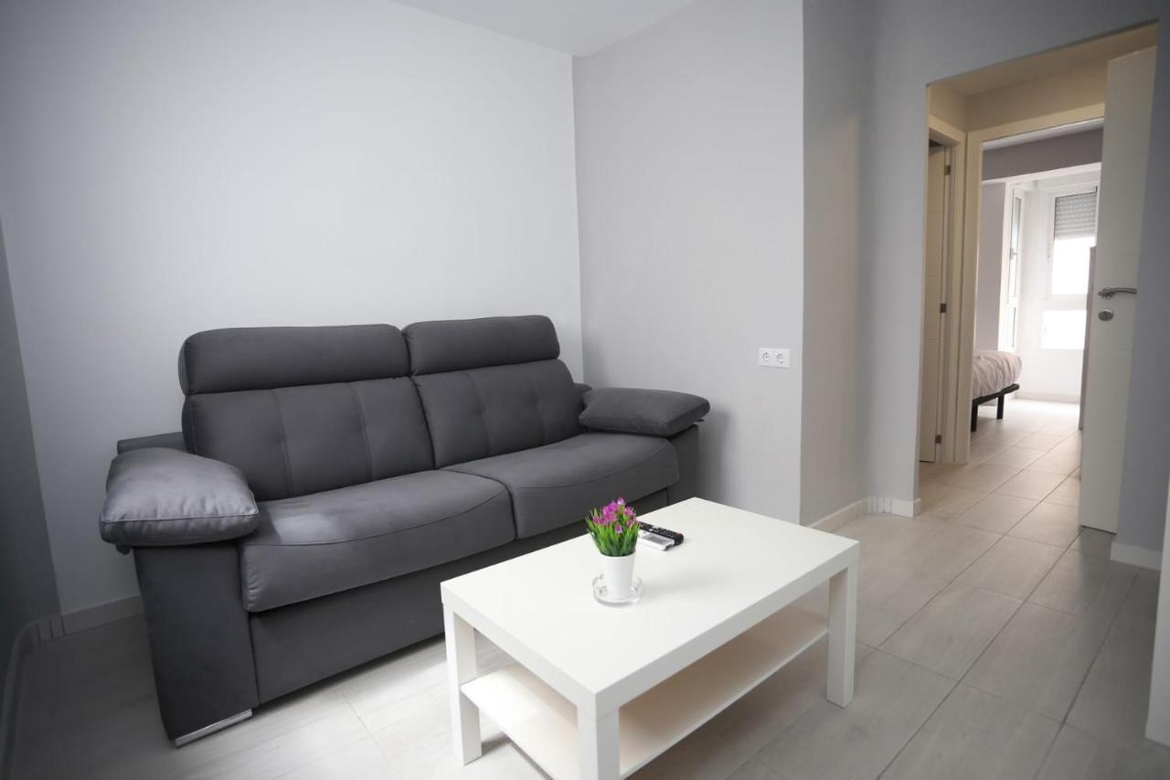 Apartamentos Navas Gam อาลิกันเต ภายนอก รูปภาพ